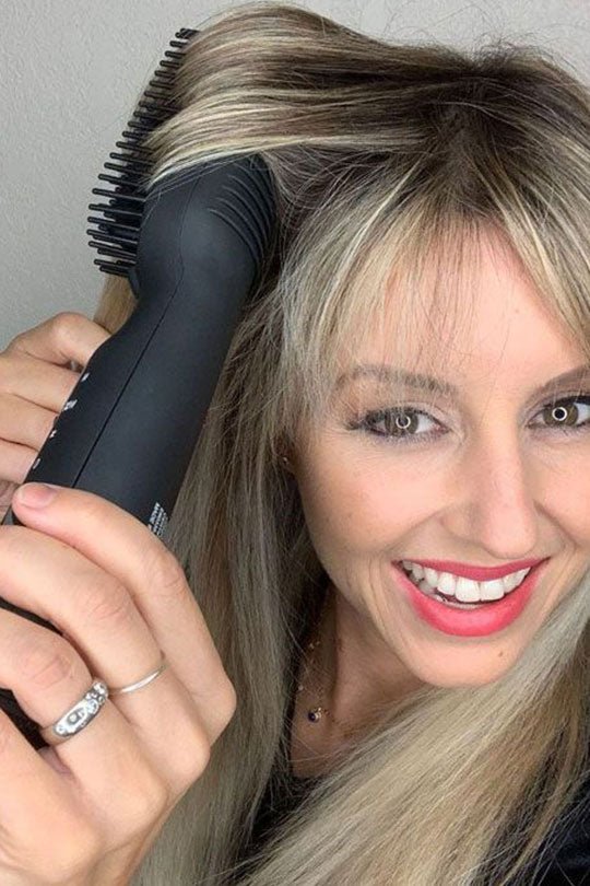 Pro Results 3-in-1 Blow Dry Hot Brush Sam Villa